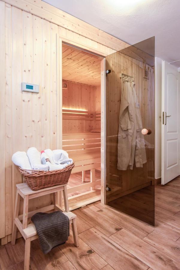 Spacious 3 Bedroom Family Oasis With Sauna, 20 Min From Warsaw Пясечно Екстериор снимка