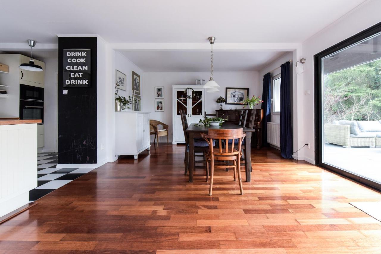 Spacious 3 Bedroom Family Oasis With Sauna, 20 Min From Warsaw Пясечно Екстериор снимка