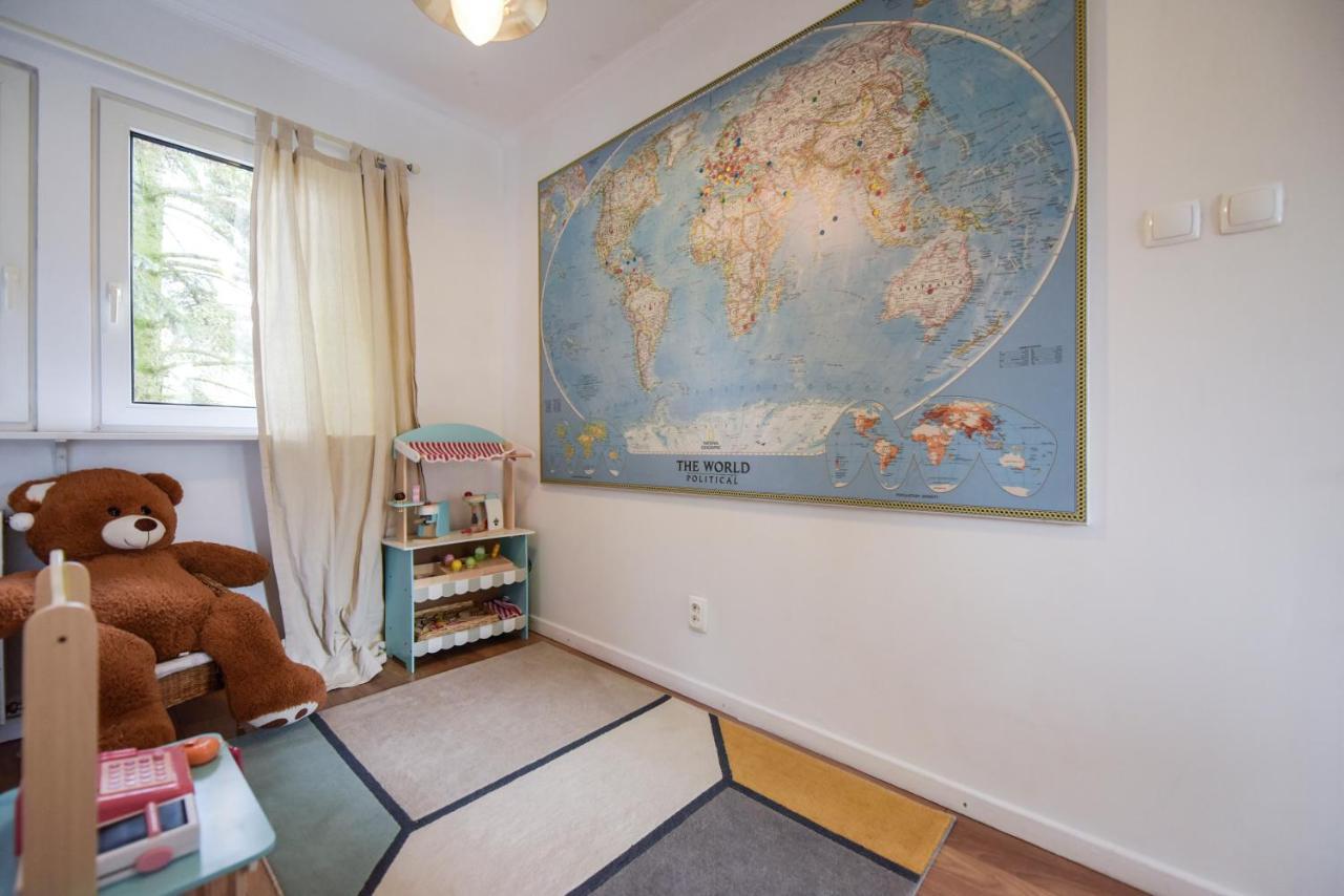 Spacious 3 Bedroom Family Oasis With Sauna, 20 Min From Warsaw Пясечно Екстериор снимка